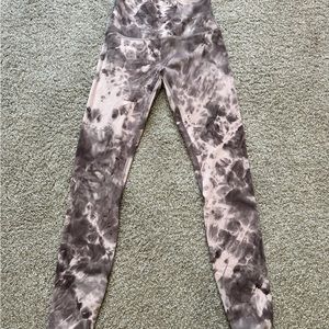 Lululemon alight high rise 28”length